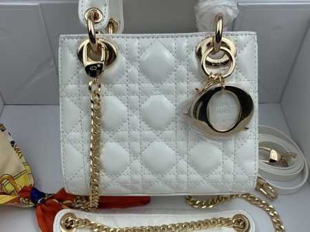 Luxury Handbags Christian Dior 261 on Sale