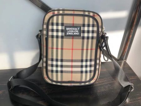 HBC - Burberry Bag - 337 on Sale