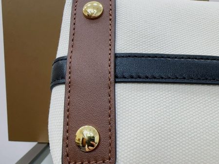 HBC - Burberry Bag - 535 on Sale