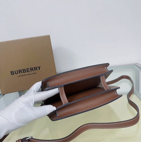 HBC - Burberry Bag - 541 For Sale