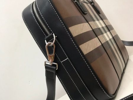 HBC - Burberry Bag - 325 Online Sale