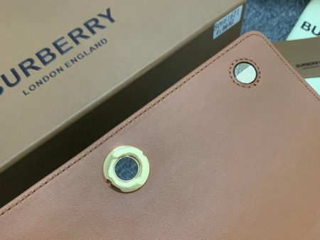 HBC - Burberry Bag - 536 Sale